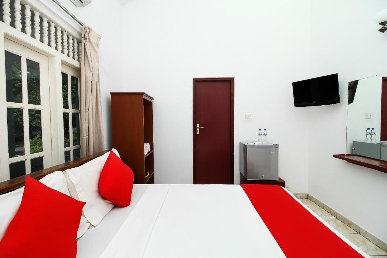 Hotel Empryean 카투나야크 외부 사진