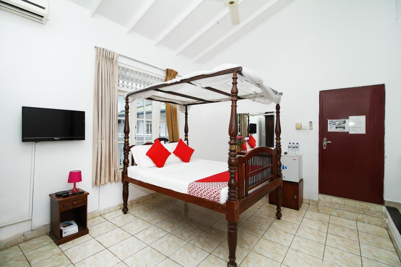 Hotel Empryean 카투나야크 외부 사진