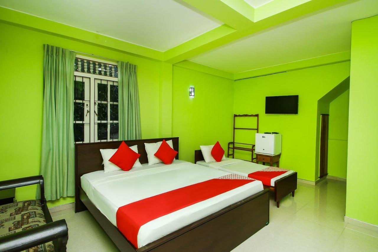 Hotel Empryean 카투나야크 외부 사진