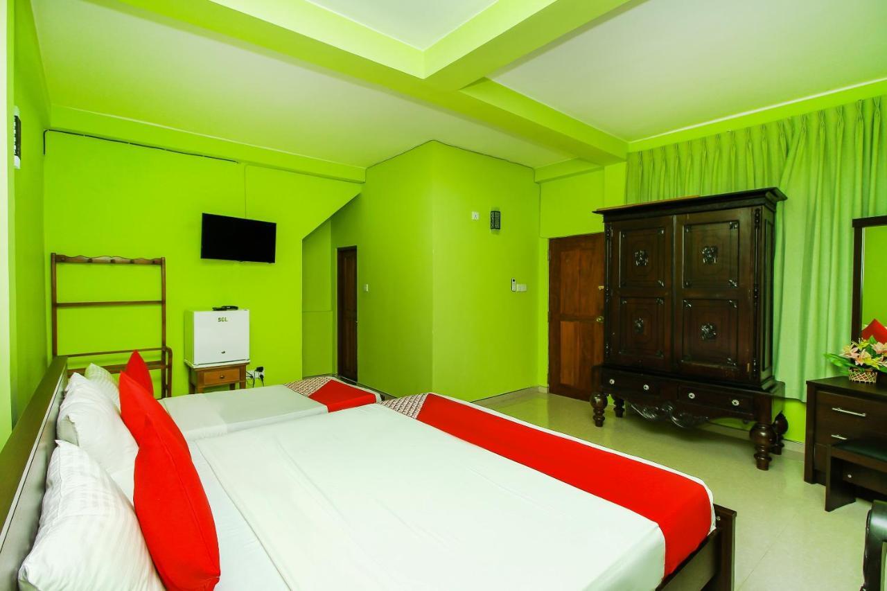 Hotel Empryean 카투나야크 외부 사진